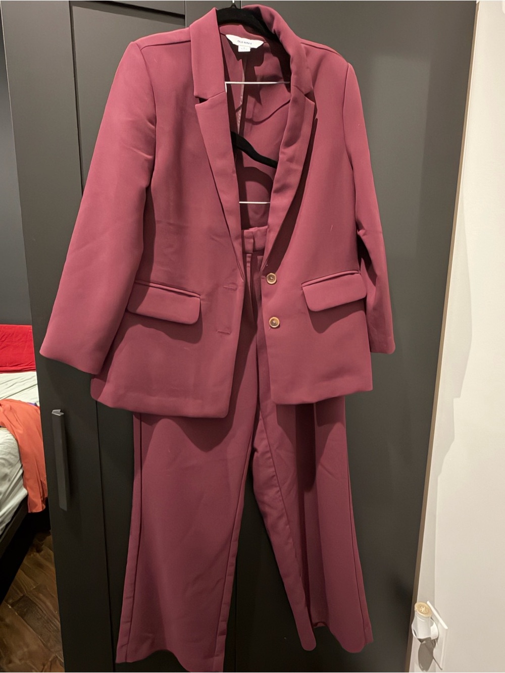 Old Navy Oversized Maroon Suit